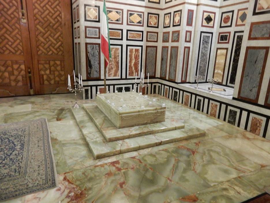 Tomb of Shah of Iran, Cairo
