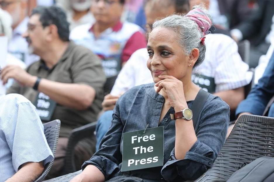 Booker winner Arundhati Roy facing prosecution in India: Media | The  Straits Times