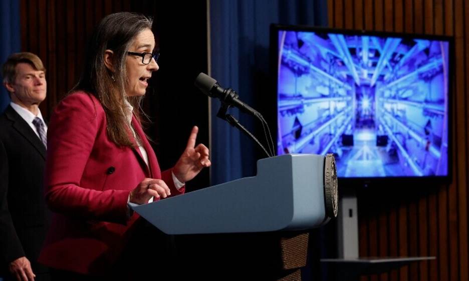 <p>Lawrence Livermore National Laboratories Director Dr Kim Budil and National Nuclear Security Administration Deputy Administrator for Defence Programmes Dr Marvin Adams hold a news conference at the Department of Energy headquarters to announce a breakthrough in fusion research, Washington, DC, US, Dec 13. — AFP</p>