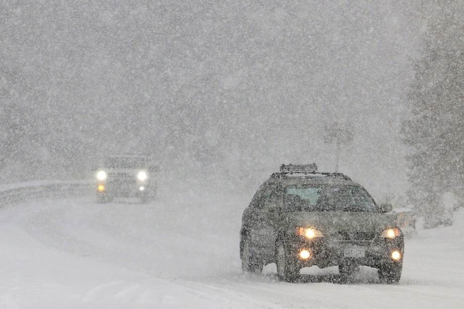 Powerful winter storm could dump feet of snow on parts of the country