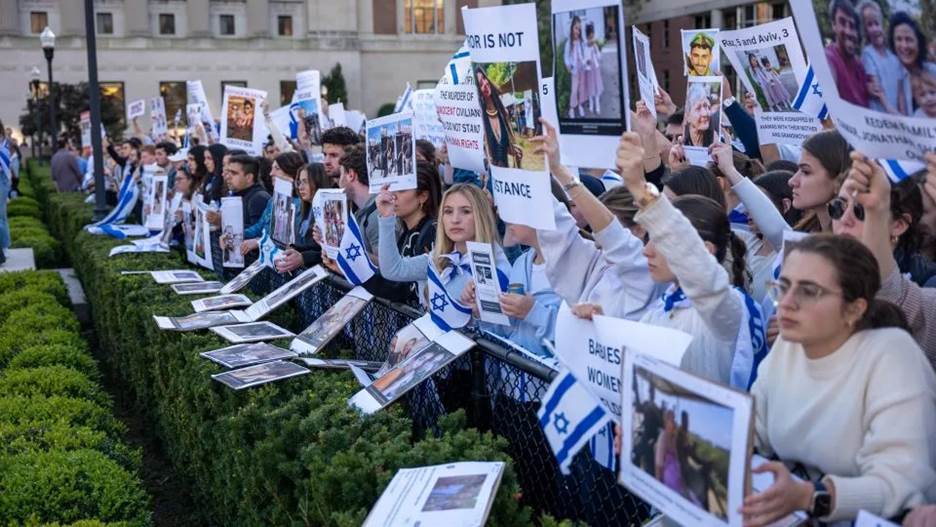 Columbia students participate in a rally and vigil in support of Israel in response to a neighboring student rally in support of Palestine at the university on October 12, 2023 in New York City. - Spencer Platt/Getty Images