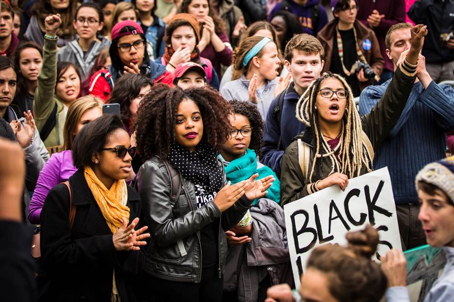 Women of Color: The Fastest Growing Voting Group : Democracy Journal