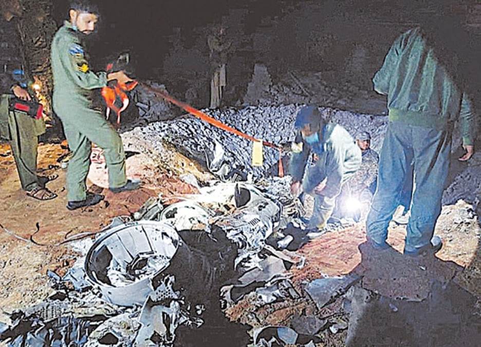 The remains of a missile fired from India which landed near Mian Channu on March 9, 2022 | Reuters