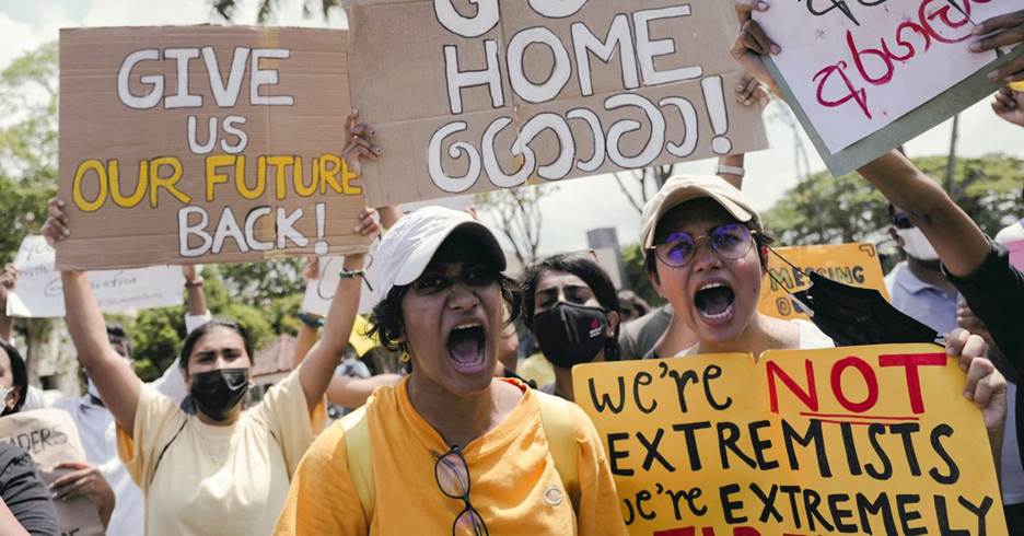 In stunning reversal, protests leave Sri Lanka's ruling dynasty teetering |  Reuters