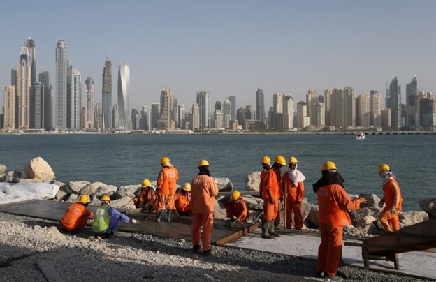Labor migration from South Asia to the Gulf: Pakistan as an example | The Gulf Cooperation Council States (GCC) | bpb.de