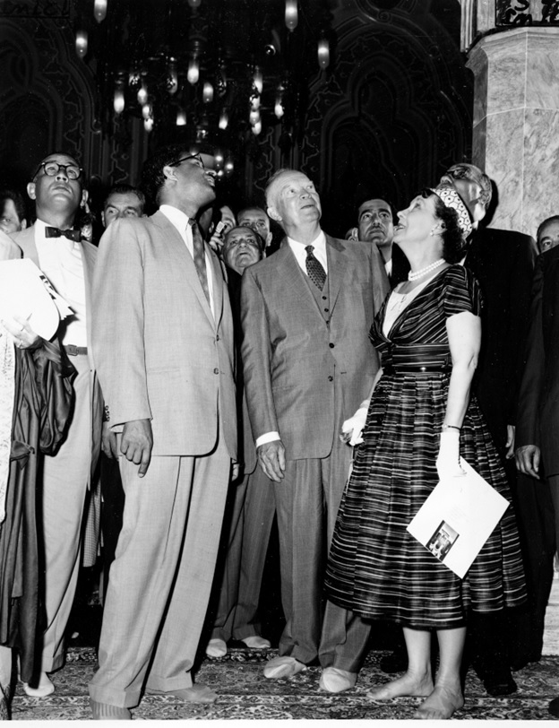 The First Time a U.S. President Visited an American Mosque | TIME