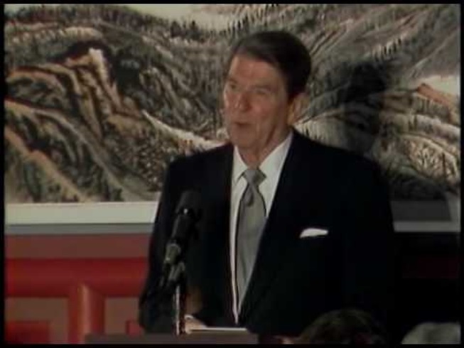 The Reagan Attending the Reciprocal Dinner in The Grand Ballroom in  Beijing, China on April 28, 1984