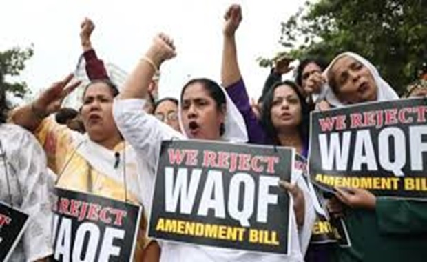 Waqf bill: Why many Muslims in India ...