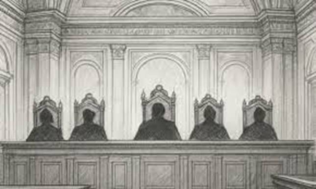 The year the judiciary lost everything ...